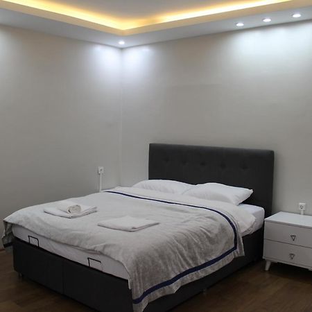 이스탄불 Beyoglu Asmalimescit'Te Mobilyali Balkonlu Daire 아파트 외부 사진